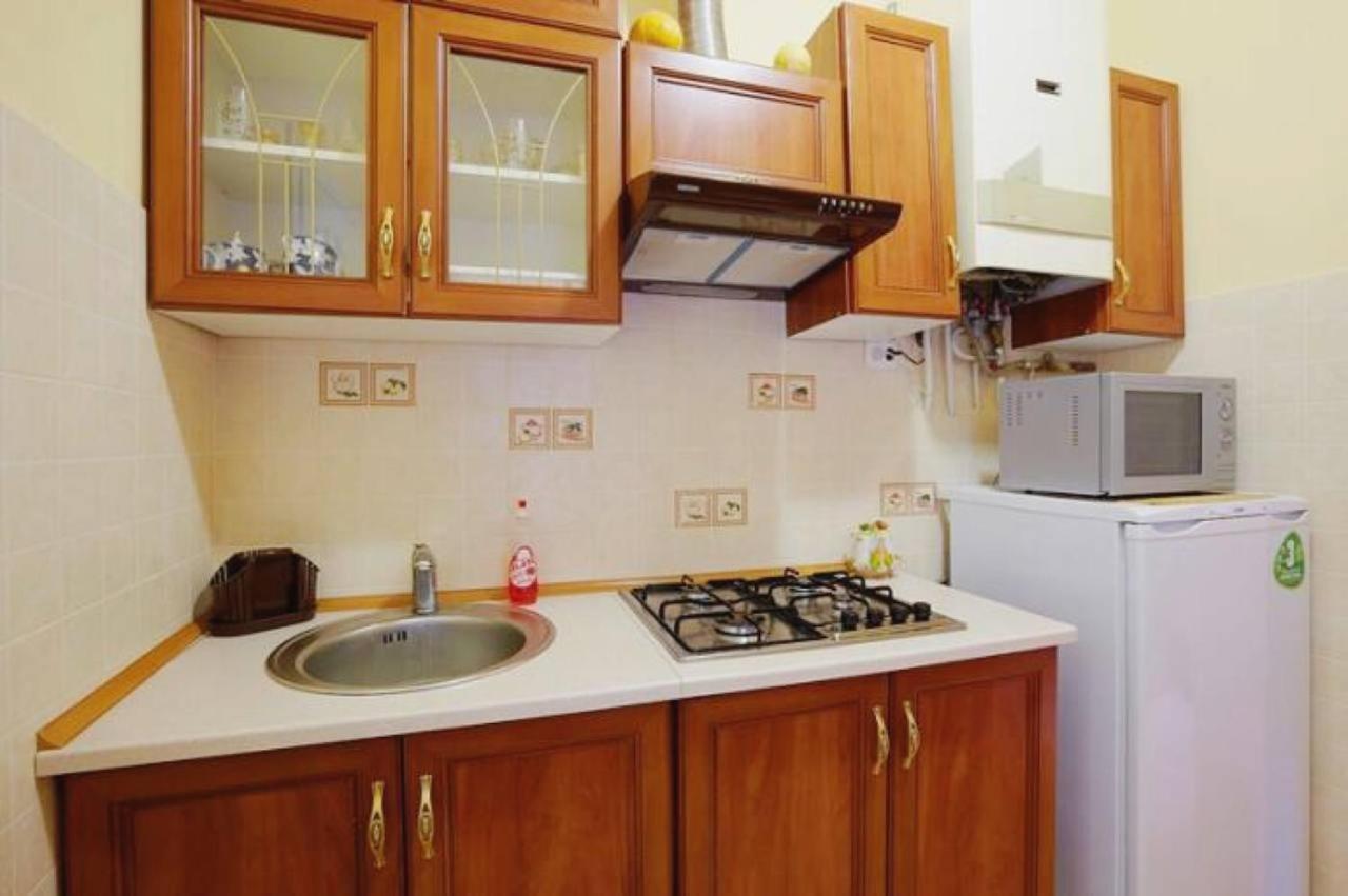 Apartment Veronica In Center Lviv Luaran gambar